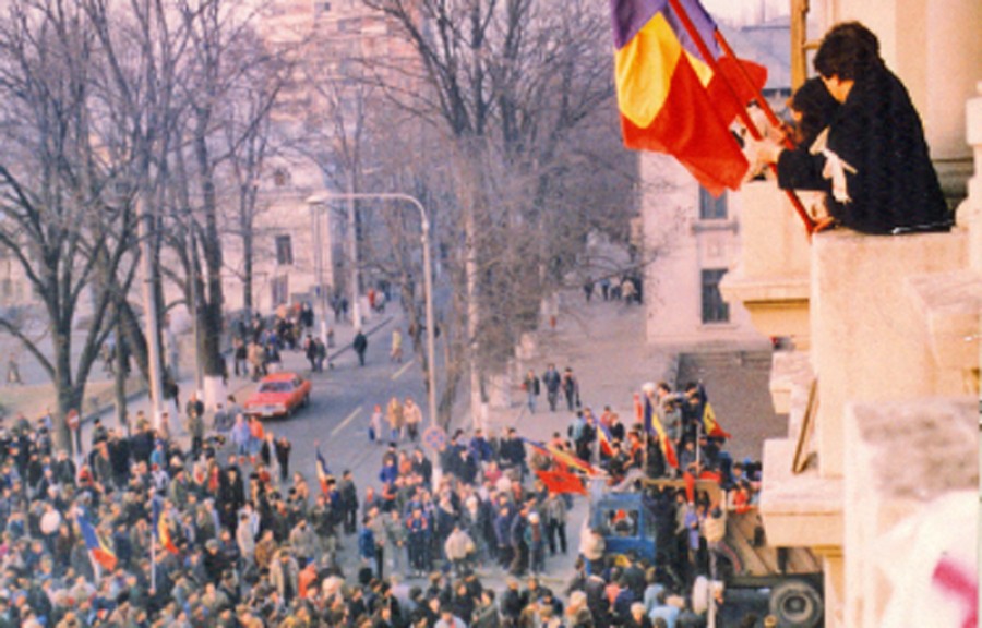 Lada de gunoi a recunoştinţei - Martiriul urmaşilor eroilor martiri