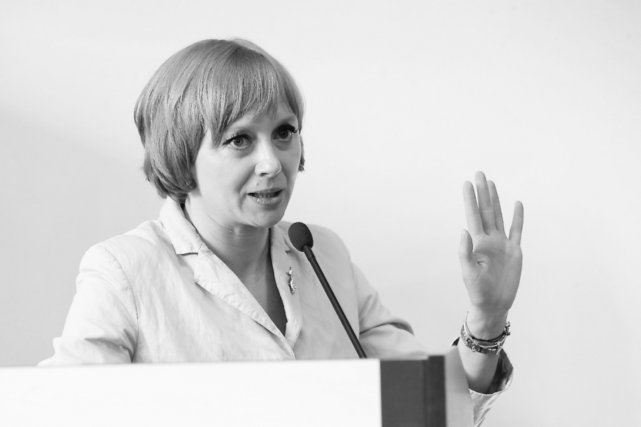 Fundația Freedom House România condamnă acțiunea de compromitere îndreptată împotriva jurnalistei Emilia Șercan