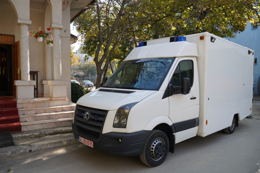 Ambulanță donată Spitalului de Copii