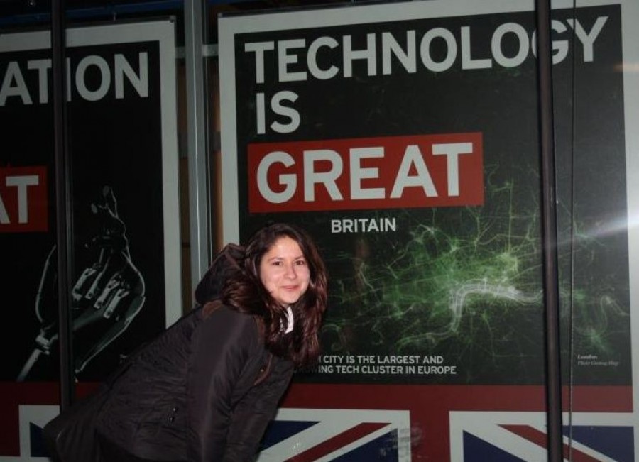 Roxana Kovaci, studentă în Marea Britanie: „De tine depinde să faci imposibilul posibil”
