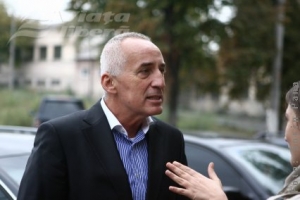 „O tâmpenie!”