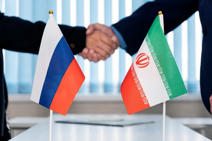 Rusia lucrează la "un acord major" cu Iranul
