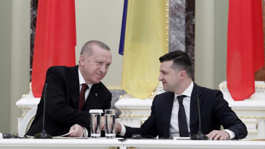 Colaborare militară Ucraina - Turcia şi tensiuni cu Rusia, în regiunea Mării Negre