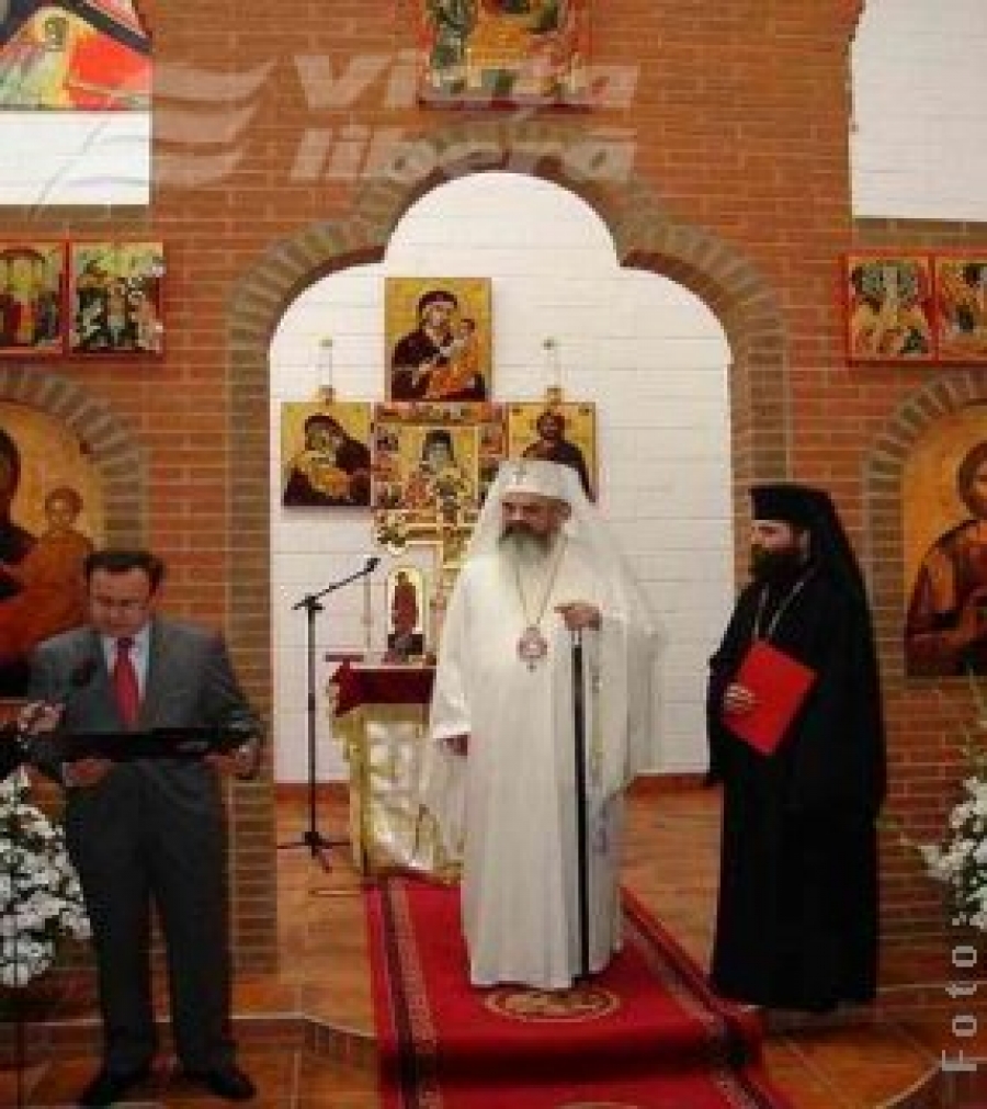 Un preot gălăţean slujeşte în Spania