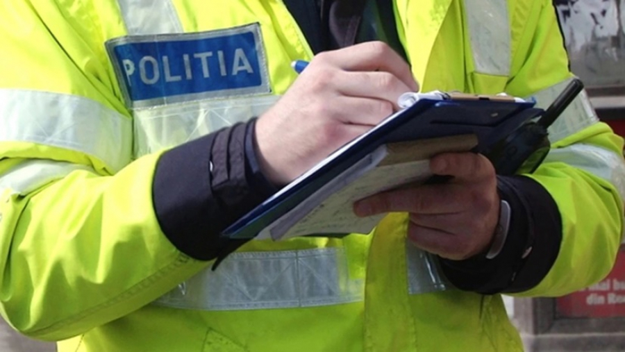 Tineri gălăţeni prinși la volan fără permis