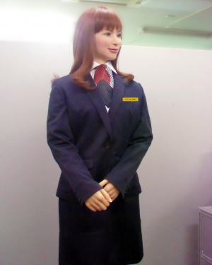 Hotelul al cărui personal e format din roboţi