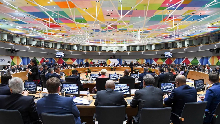 Dispute la summitul UE - America Latină