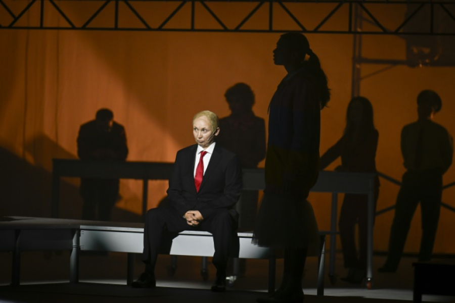Procesul lui Putin la Haga, o satiră care emoţionează Bulgaria