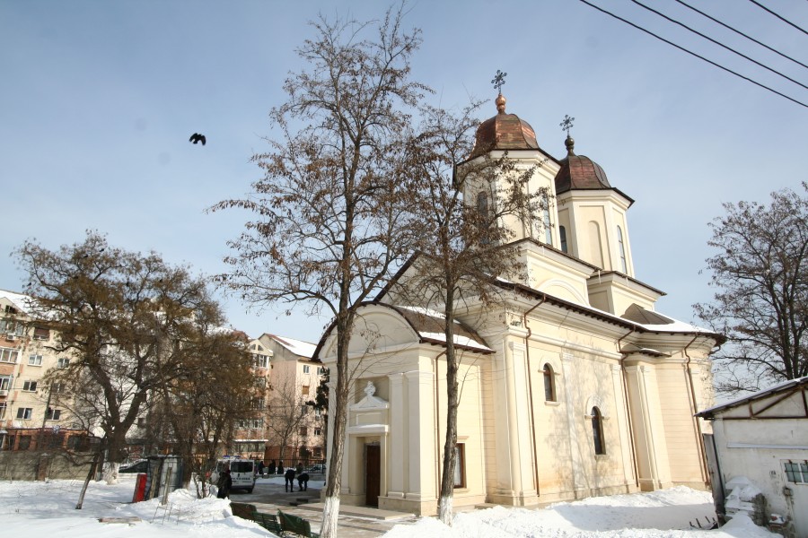 Biserica "Sfântul Haralambie" din Galaţi, jertfă şi restaurare