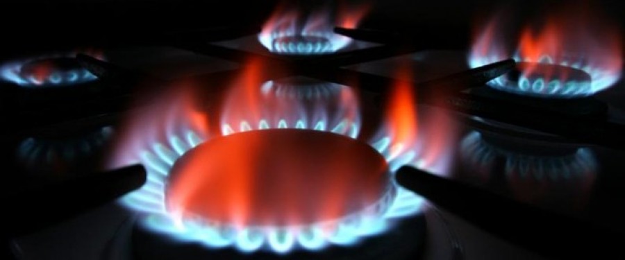 Preţul gazelor va creşte la 1 octombrie cu 1% pentru populaţie şi cu 2% pentru firme