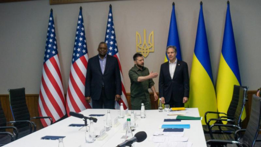 Prima vizită americană la Kiev, după invazie