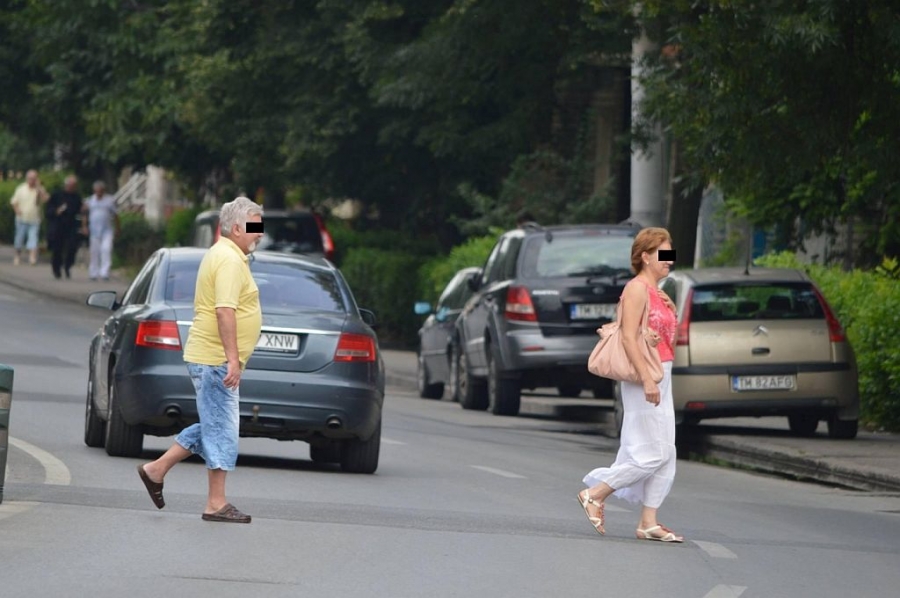 Sute de PIETONI din Galaţi îşi pun viaţa în PERICOL