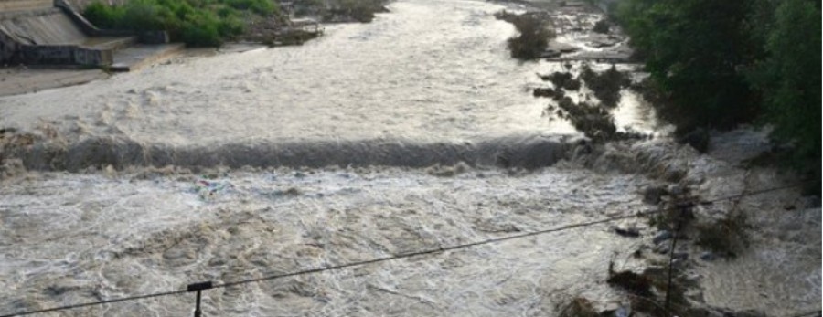 AVERTIZARE METEO/ Cod galben de INUNDAŢII în 16 judeţe, printre care şi Galaţi