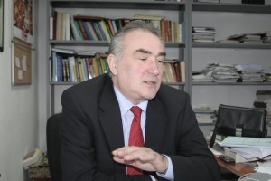 A venit confirmarea Ministerului: Iulian Bârsan este noul rector al „Dunării de Jos”