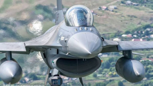 Belgia va furniza Ucrainei 30 de avioane F-16