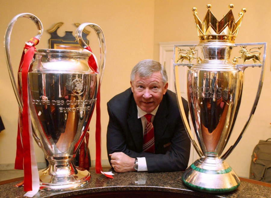 Cu cine se bate Oţelul! Alex Ferguson are trofee cu United cât toţi anii de existenţă ai Oţelului!