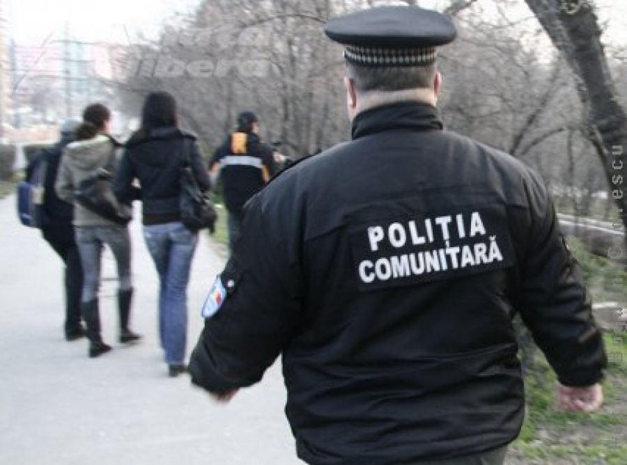 Suplimente salariale pentru poliţiştii comunitari
