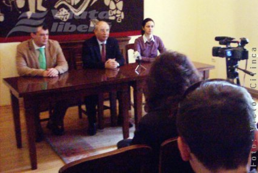 Galaţiul îi instruieşte şi pe vecini