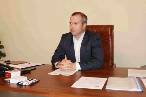 ”Încălzirea individuală este soluţia viabilă”. INTERVIU cu primarul Ionuţ Pucheanu