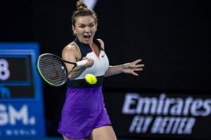 Simona Halep continuă la Australian Open