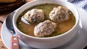 Ciorbă de perișoare din pește, rețetă dobrogeană