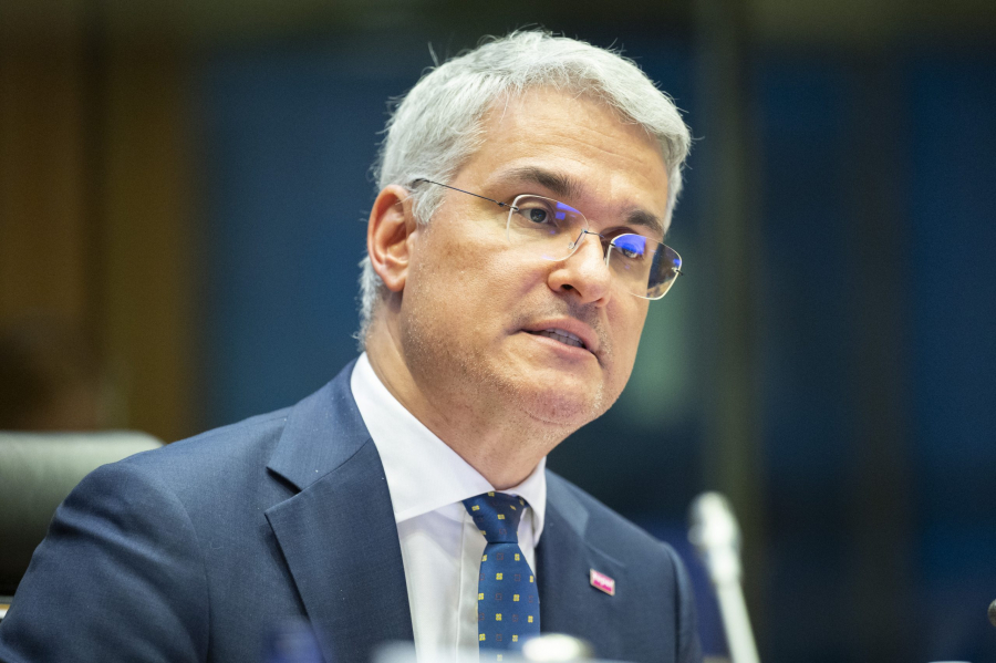 Dragoș Pîslaru acuză CSM de declarații false despre pensiile speciale