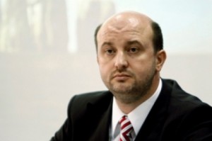 Preşedintele Băsescu l-a numit pe Daniel Chiţoiu ministru interimar la Economie