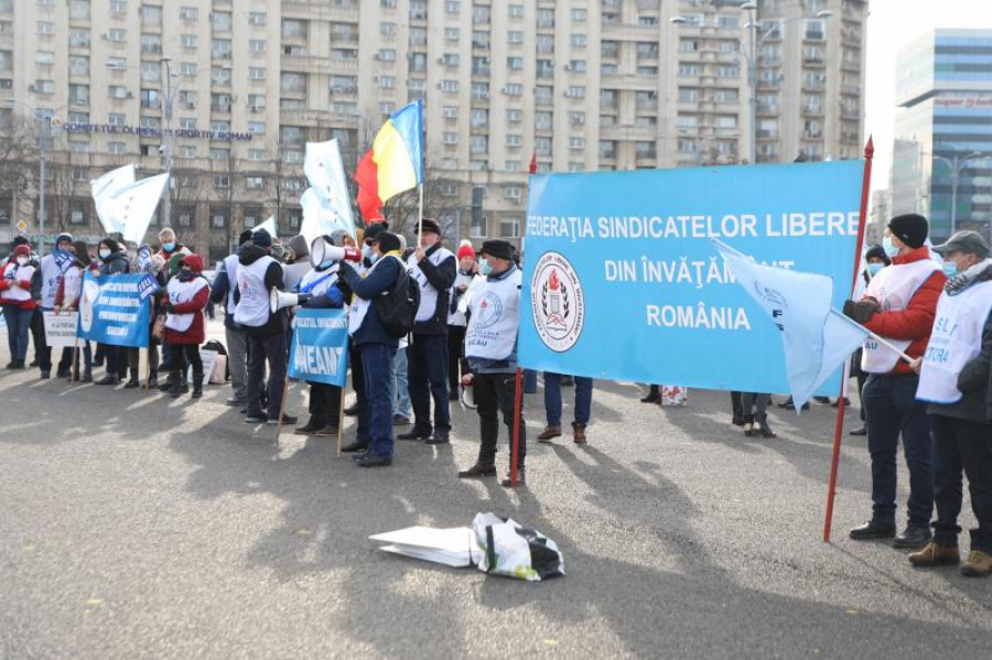 Sindicatele din învățământ reiau acțiunile de protest