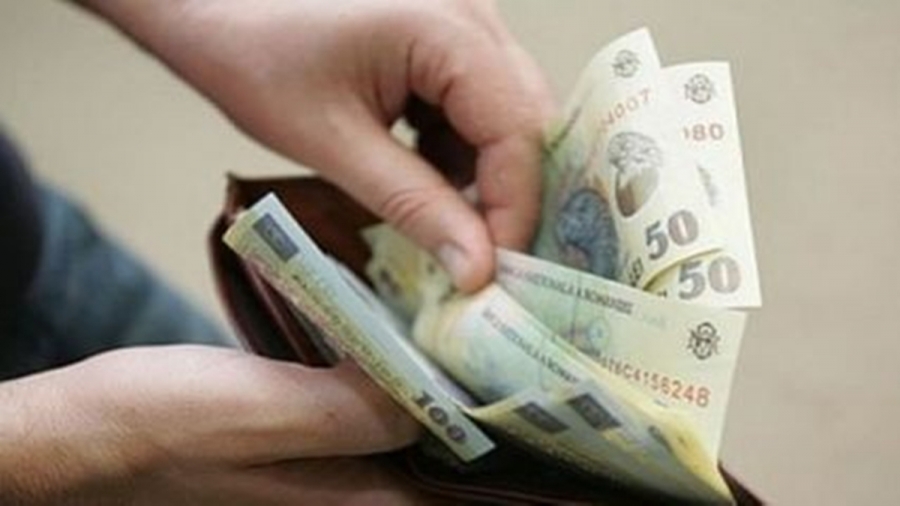 E OFICIAL! Toţi BUGETARII vor avea SALARII MAI MARI de la 1 decembrie 2015