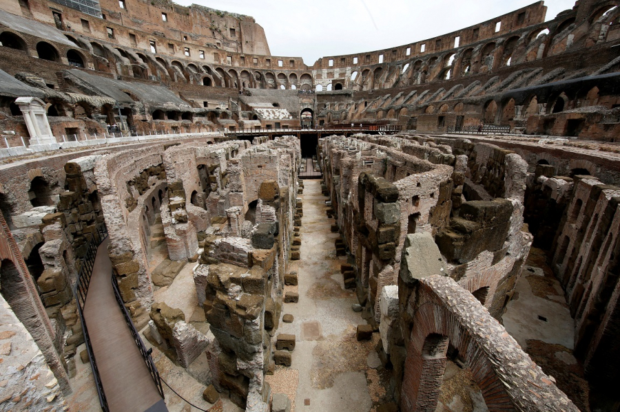 Invazie de șobolani la Colosseum