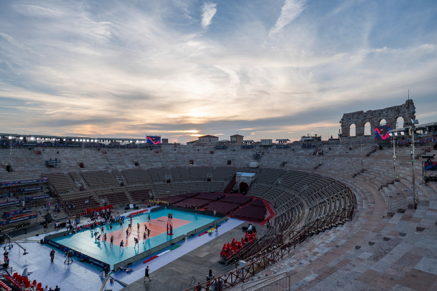 Debut în turneul final al Campionatului European al fetelor