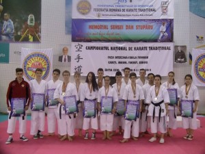 Cluburile gălăţene au ZECE CAMPIONI naţionali la karate tradiţional