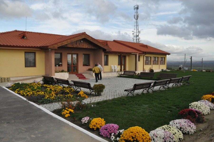 Protecţie socială la Oancea: "Casa Poporului" îşi deschide porţile