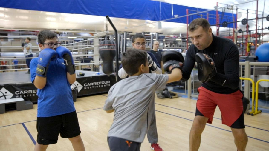 Lucian Bute, retragere în Canada din faţa Covid-19