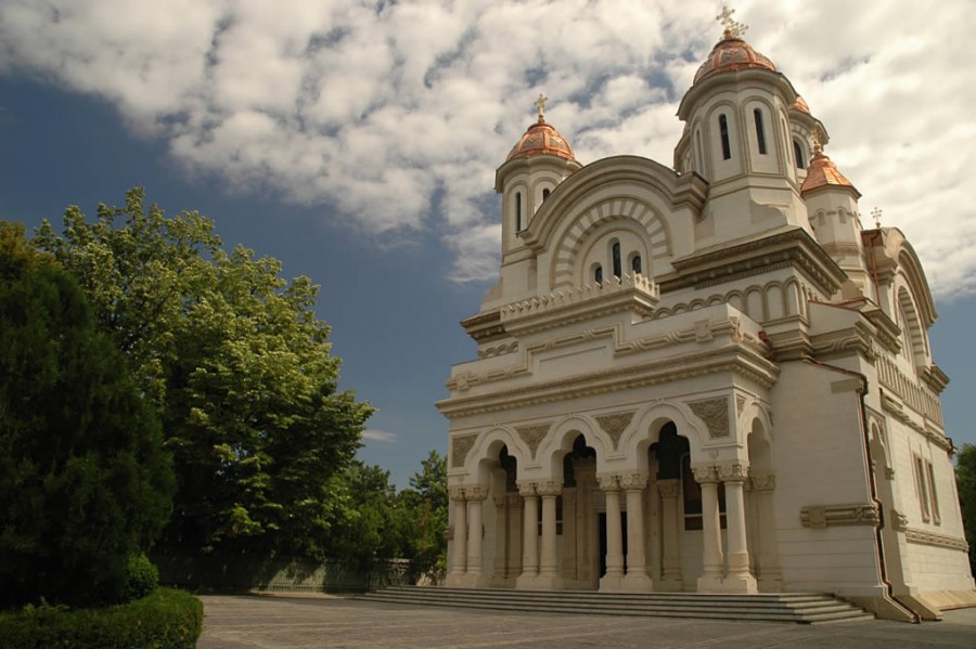 Catedrala Galaţilor, domul spiritualităţii răsăritene