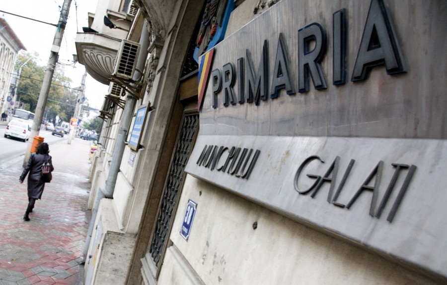 Precizări de la Primăria Galaţi despre articolul "Şeful APATERM are DATORII uriaşe la ÎNTREŢINERE" 