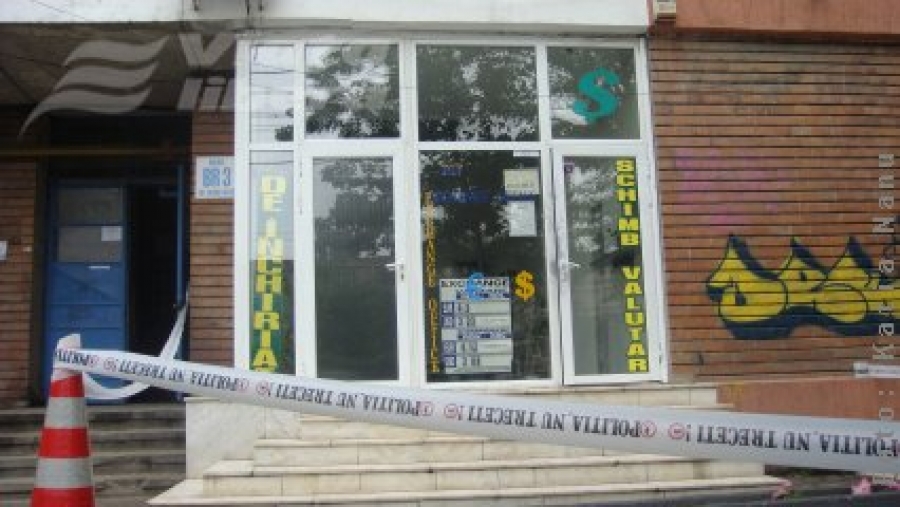 Jaf la o casă de schimb valutar