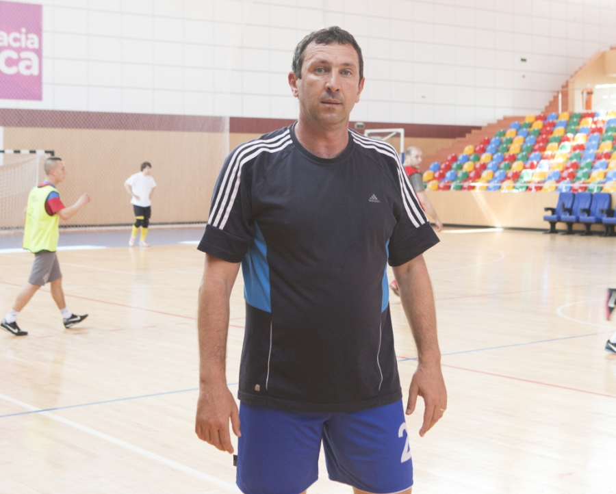 Antrenorul David Asandei speră la performanţa maximă cu United: “Publicul ne poate duce spre titlu, s-a văzut asta la hochei”