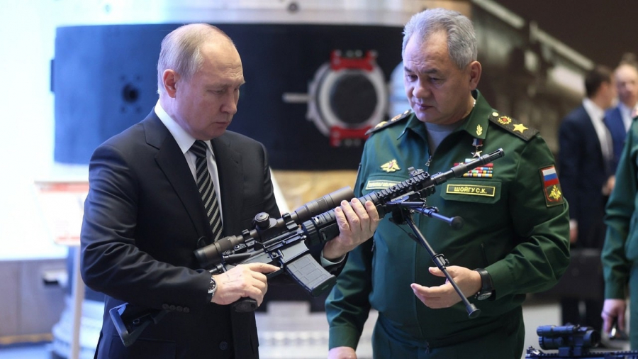 Putin caută „o gură de aer” în războiul din Ucraina