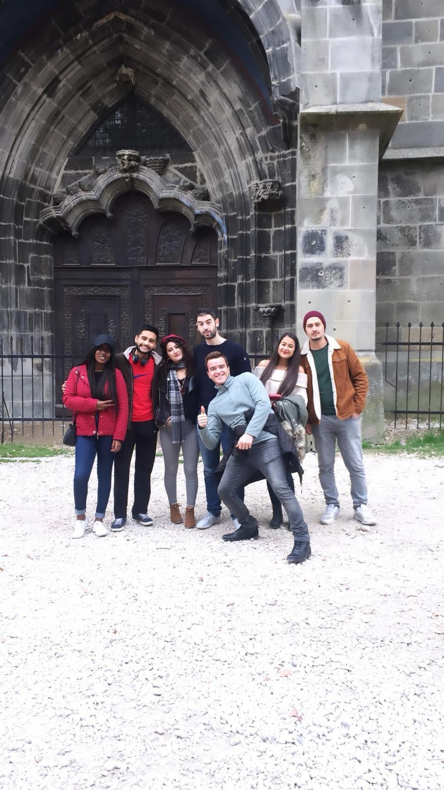 Studenţii străini de la Dunărea de Jos, în vizită la Braşov