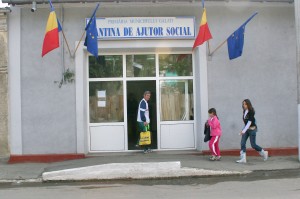 &quot;Festin&quot; pentru cei 700 de asistaţi ai Cantinei de Ajutor Social