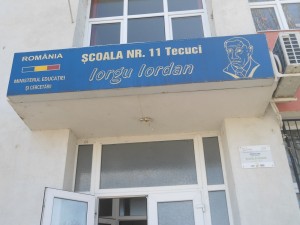 Omagiu lui Iorgu Iordan la Şcoala Nr. 11 Tecuci
