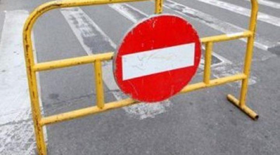 A oprit pe ”interzis”