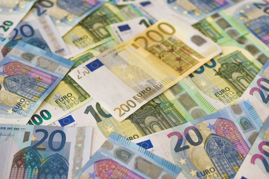 Peste 86 milioane de euro pentru IMM-uri din Regiunea Sud-Est
