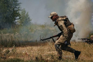 Soldați ucraineni pe front