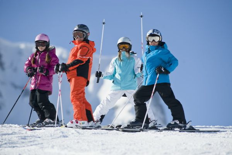 Vine vacanţa din februarie