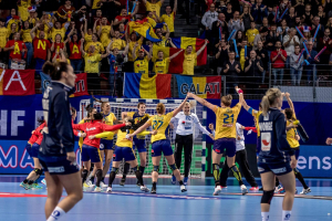 Cu ”Galaţi” pe Tricolor, merge spre semifinale! Echipa României entuziasmează la Campionatul European!