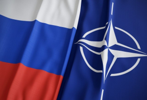 Rusia se află în „confruntare directă” cu NATO