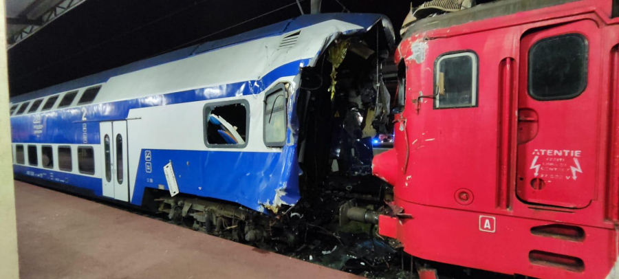 UPDATE 26 martie. Locomotiva implicată în accidentul feroviar din Gara CFR Galați, soldat cu un mort şi mai mulți răniți, a accelerat brusc (VIDEO)