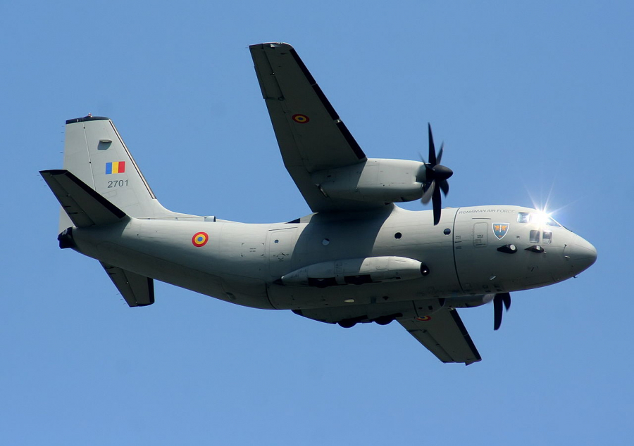 Alți zece români au fost repatriați din Turcia cu avioane militare
